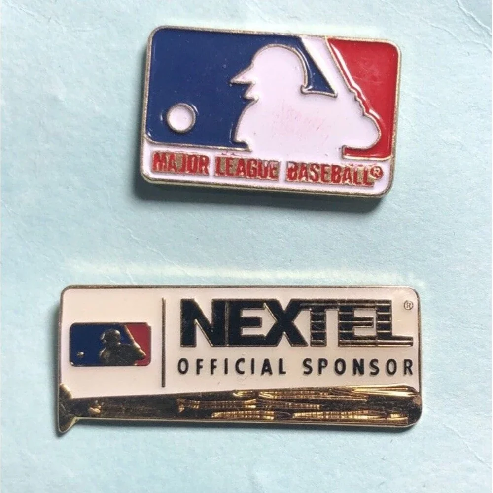 2- MLB Major League BasebaLogo Pins -Nextell Sponsor 2002 & common Licensed pin